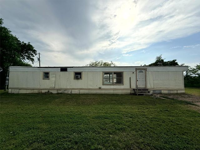 4361 Miller Rd — Lakeview Ranchettes