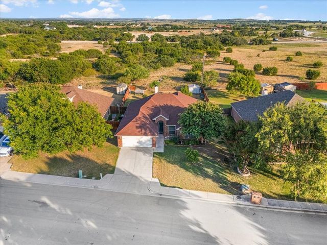 380 Lockwood Ln — Lockwood Estates