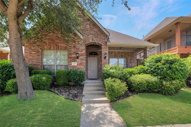 1411 Snowberry