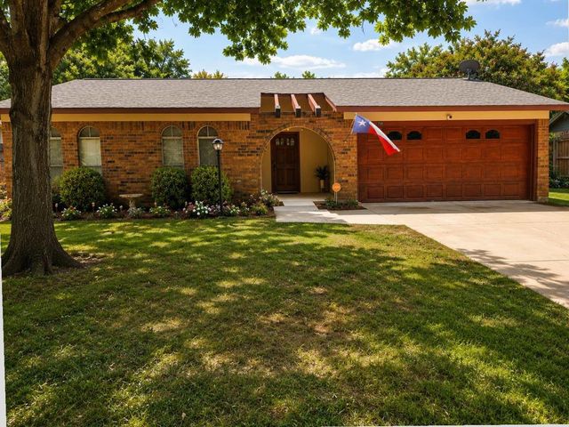 731 NW Wood St — Hillery Heights Add