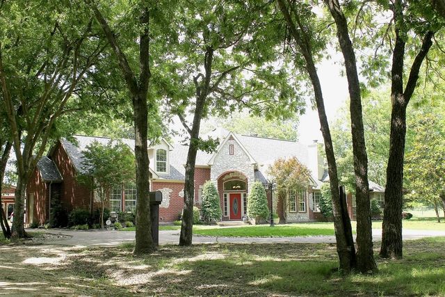 15265 Markout Central — Markout Estates