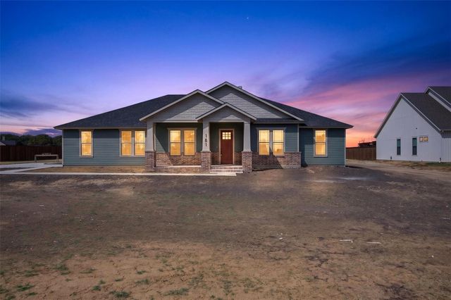 181 CHISOLM Trl — Lewis Estates