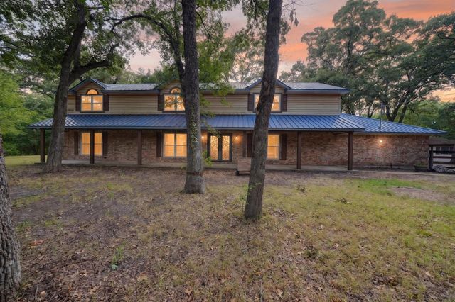 10504 County Road 2450 — Greco Estates