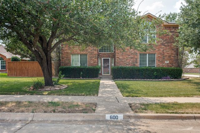 600 Sunfish Dr — Deer Creek Estates