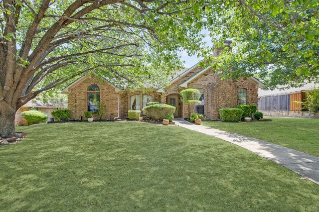 1416 Sagewood Dr — Windmill Hill Sec 02
