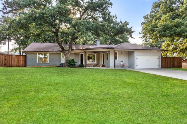 149 Redwood Dr — Lakewood Estates