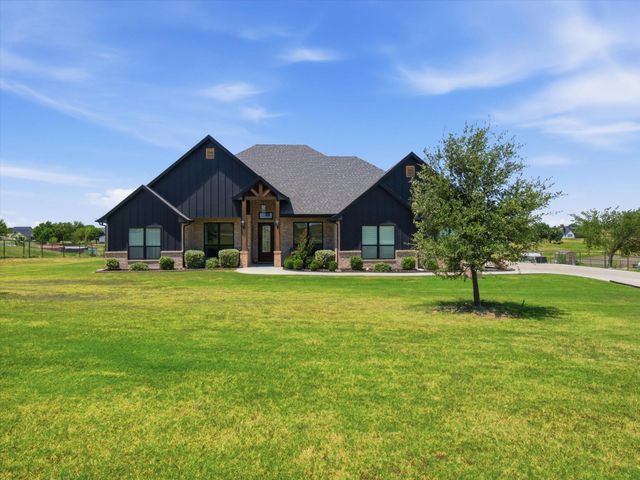 1115 Pioneer Xing — Pioneer Crossing Pc