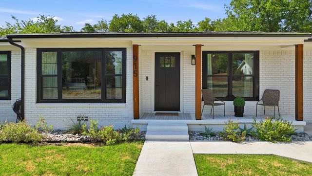915 W Bridge St — Crites