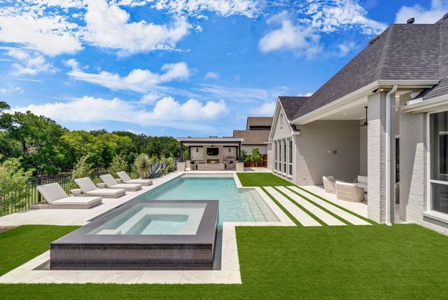 520 Rock Barn Dr — Windsong Ranch