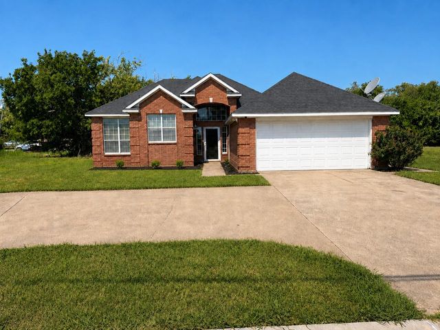 400 S Rockwall Ave — Western