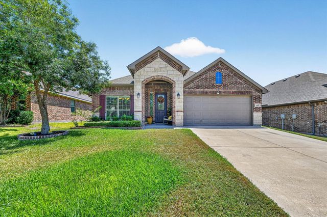 220 Carson Dr — Settlers Glen Add Ph 3