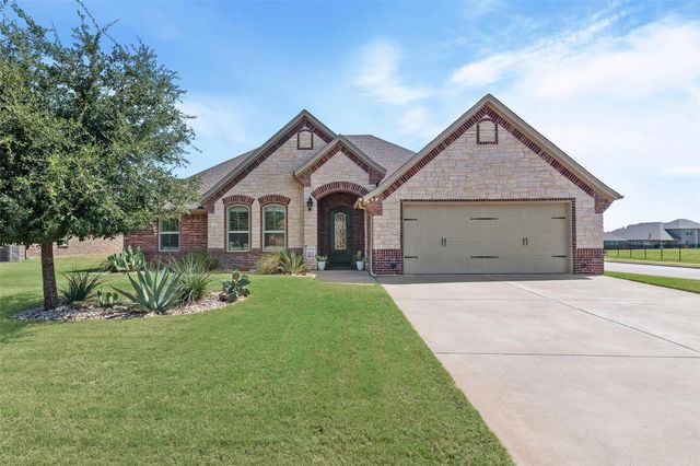 427 River Bank Ln — Abes Landing