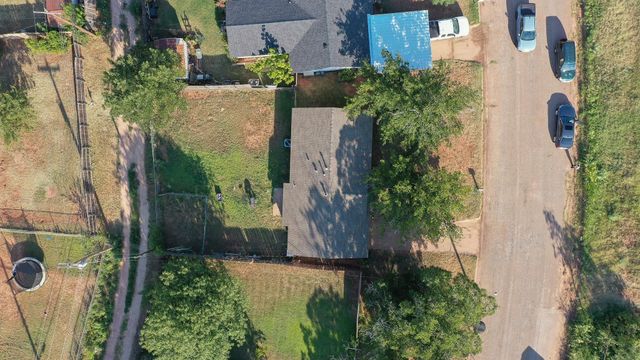 4250 Sherwood Dr — Wyndrock Add