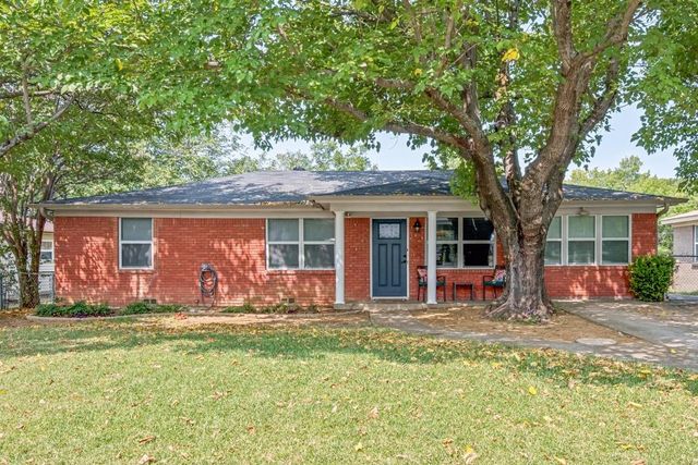 1009 Zelda Dr — Glenn View Add