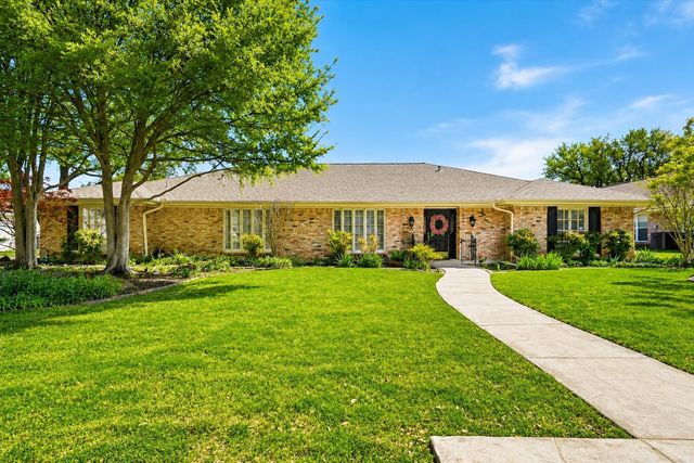 4201 Winding Way — Ridglea Country Club Estate