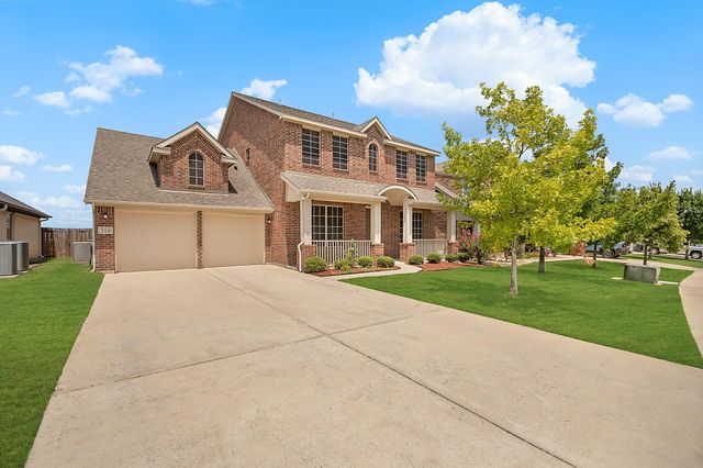 316 Bluffside Trl — Brookside Benbrook Field Ph II