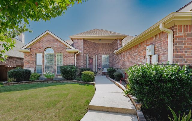2924 Broken Spoke Ln — Dalton Ranch