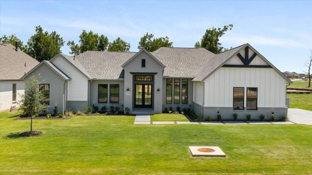 2180 Middlewood Cir — Pecan Plantation Orchard 15A