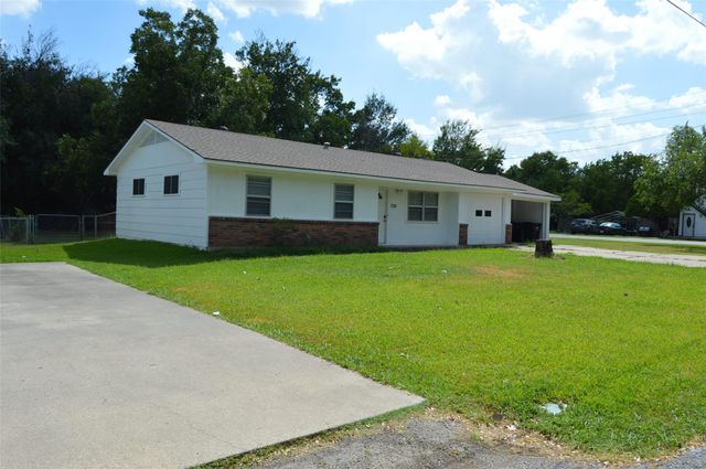 3321 Eastland Ave — Horton Fred Sub