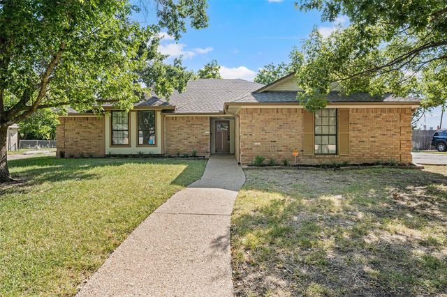 209 Bonham Dr — Heritage Heights