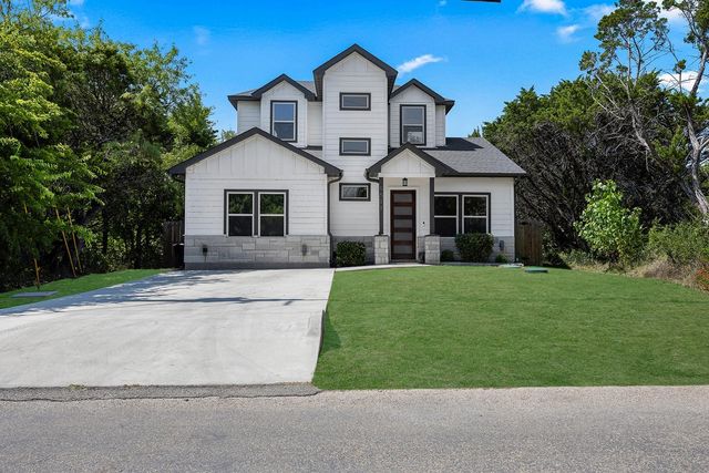 5511 Black Pine Cir — Canyon Creek III