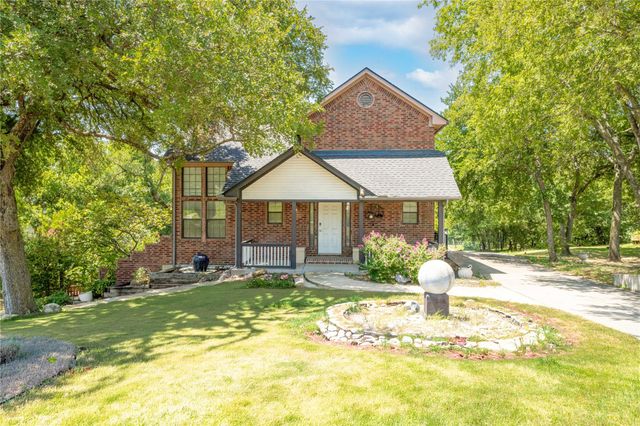 2460 Waterstone Dr — Lake Ridge Sec 16