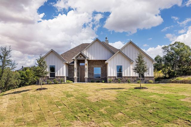 604 Acorn Way — Vintage Oaks