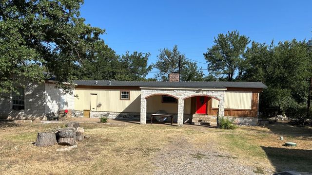 3006 Mesquite Dr — Oak Trail Shores Sec E
