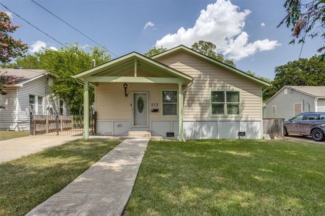 213 N Holly Ave — Greenmount 1st Add