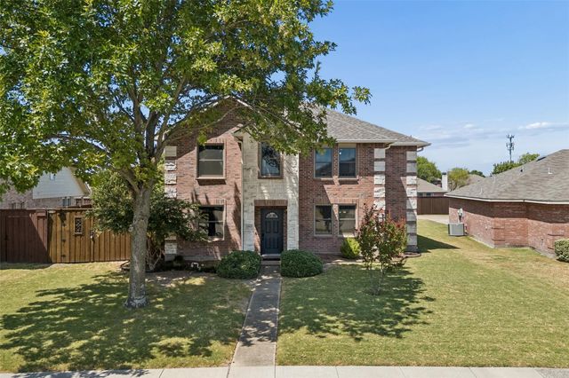 2903 Meadow Bluff Dr — Pheasant Creek Add Ph 2