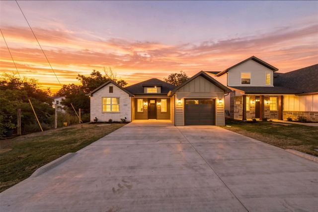 5559 Mercedes Cir — Canyon Creek IV