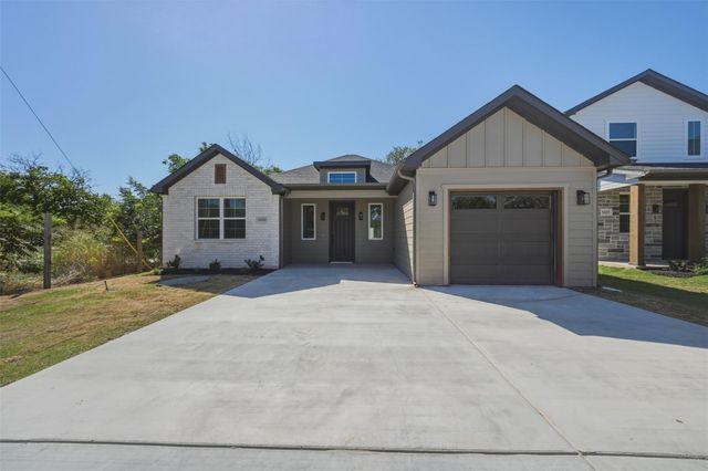 5559 Mercedes Cir — Canyon Creek IV