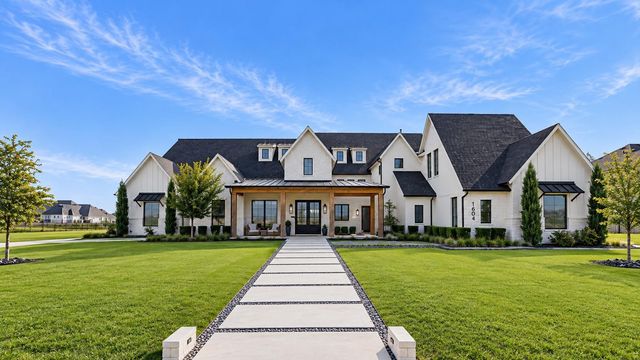 1604 Balboa Pl — Carter Landing