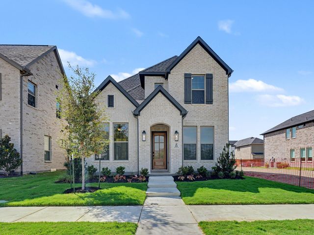 800 Caroline Dr — Light Farms