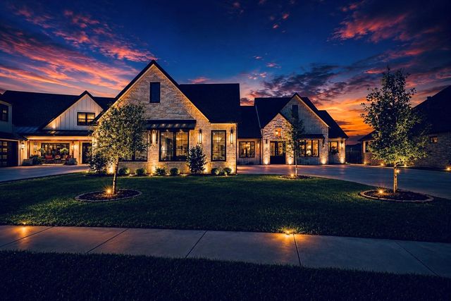 6651 Pinehurst Dr — Orchard 12b