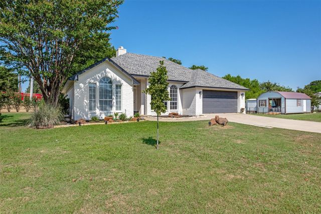 732 Charyl Lynn Dr — Johnson Acres