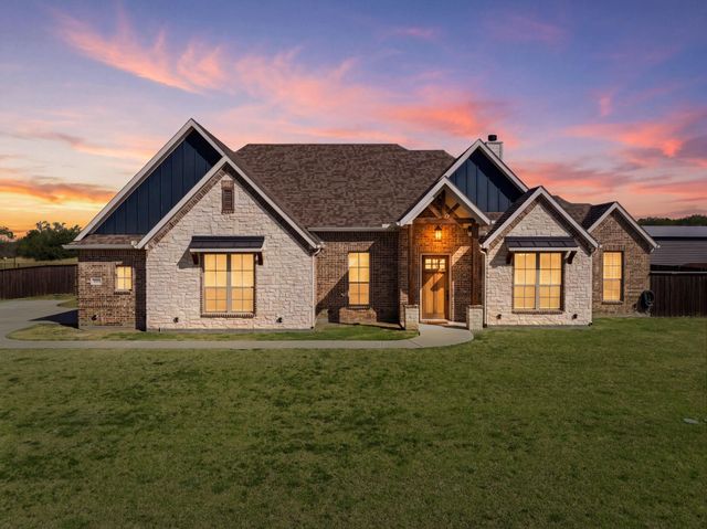 6450 Eyrie Bnd — Eyrie Mdws