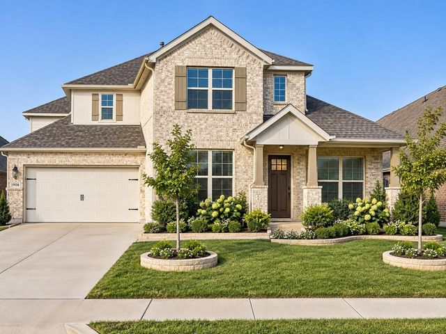 1905 Pecos Dr — Greenway Ph 1 Add