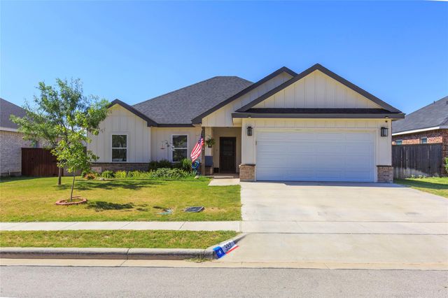 337 Sophia Ln — Carriage Hills Add