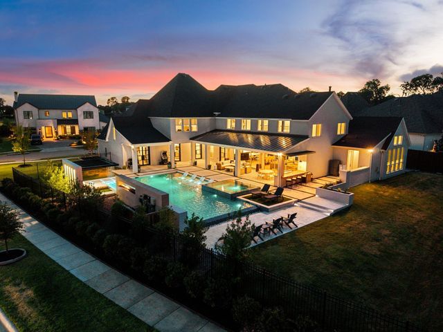 300 Spade Ranch Rd — Windsong Ranch