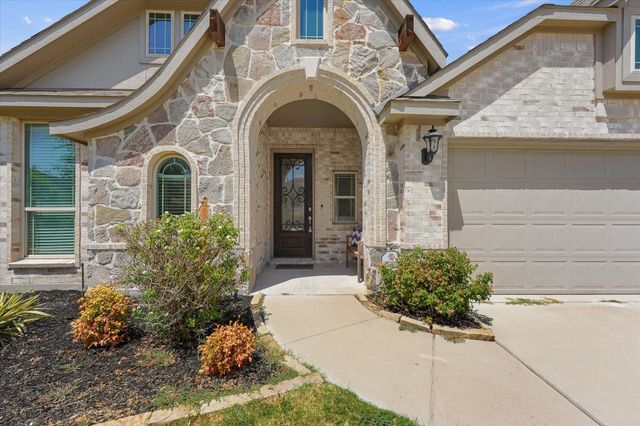 324 Roscoe Dr — WOODCREEK PHASE 2-D2