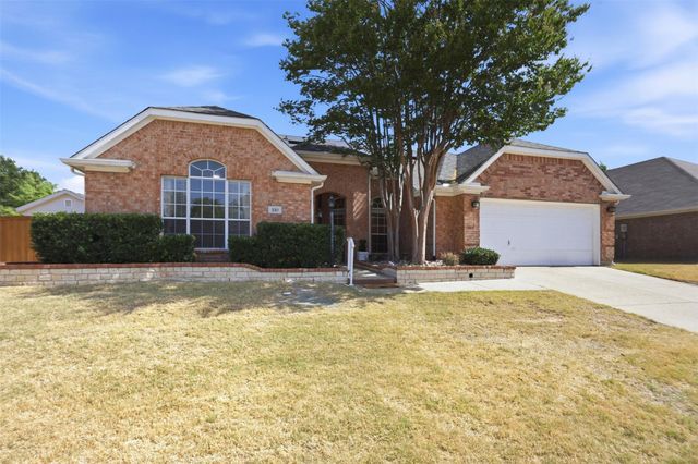 110 Julian Dr — Waterstone Estates