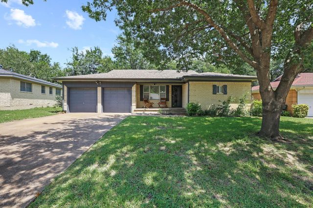 813 S Andrews St — CASA LINDA 2ND ADDN