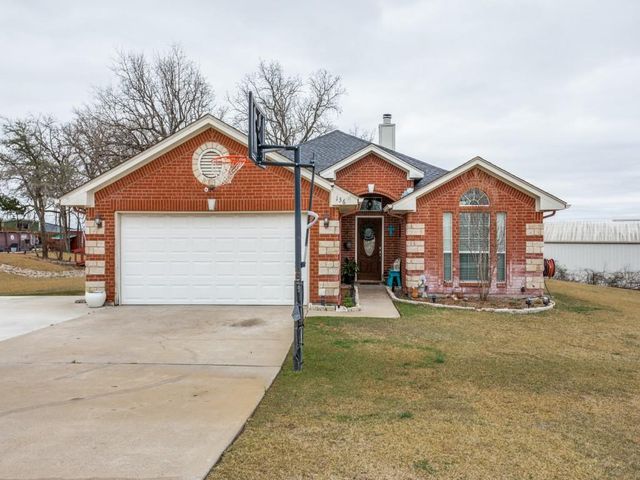 136 Alyssa Ct — Weatherford Heights