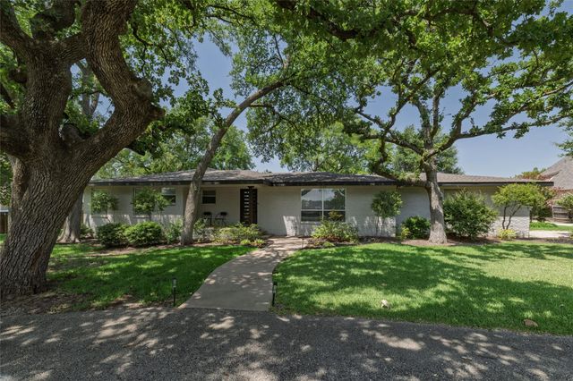 2640 Ridgecrest Dr — Joel W Chivers Survey Abstract 350 Tract 1G02