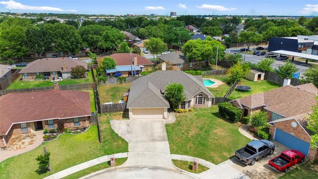 5344 Lynda Ct — North Ridge Add
