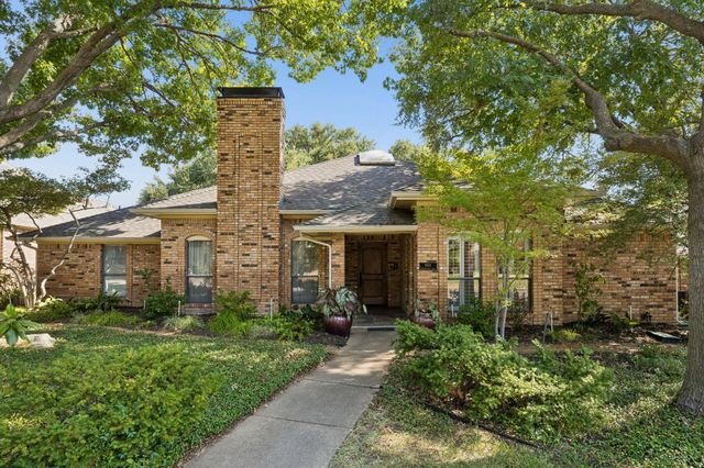 9918 Chimney Hill