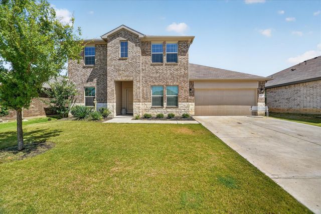 1425 Bennett Dr — Hunter Place
