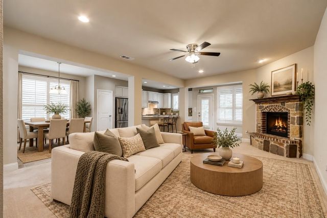 225 Lilypad Bnd — Harvest Ph 1