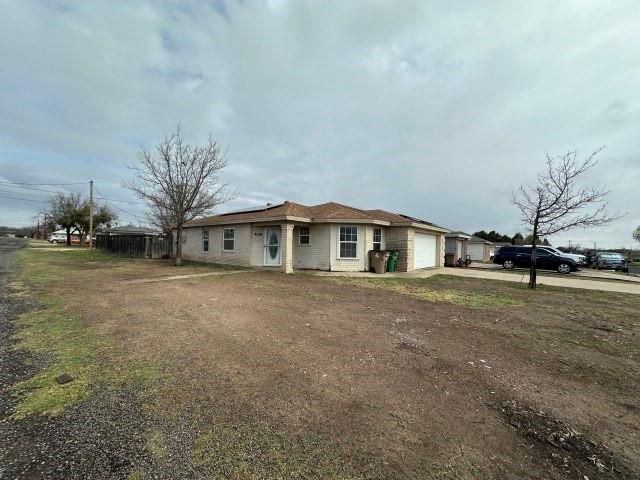2930 Waco St — Hatcher Add